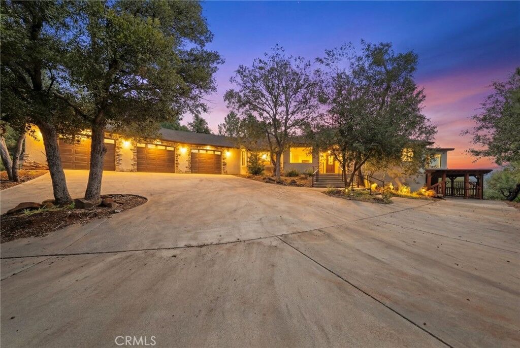 Property Photo: 4251 Highway 79 CA 92036
