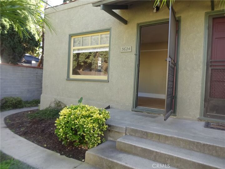 Property Photo: 3624 E 6th Street CA 90814