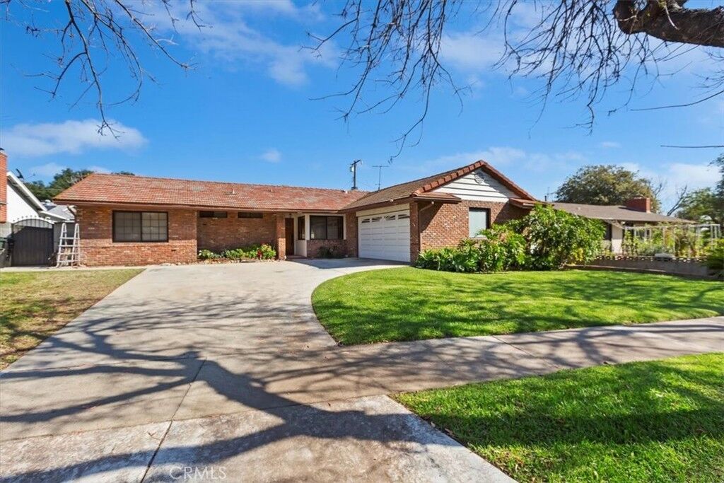 Property Photo:  134 Coral Way  CA 91786 