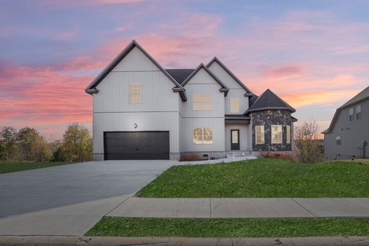 Property Photo: 1184 Forsythia Trce TN 37043