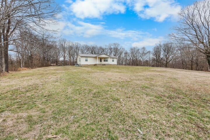 Property Photo: 250 Old Highway 79 TN 37058