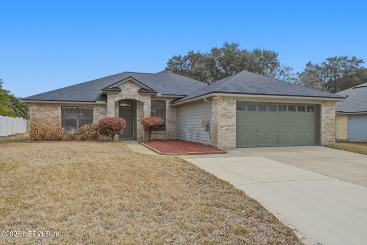 Property Photo:  2103 Forest Gate Drive W  FL 32246 