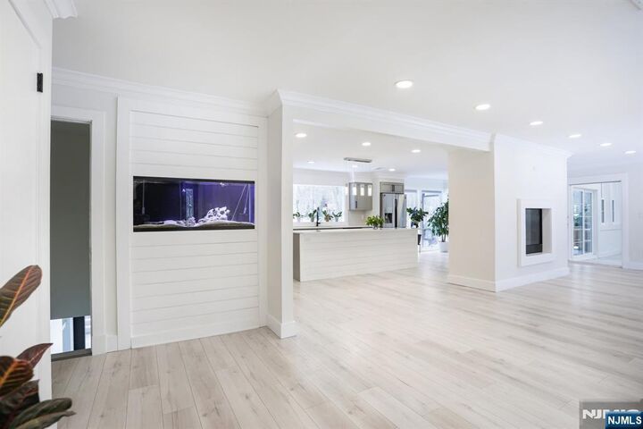 Property Photo:  56 Pinehill Drive  NJ 07458 