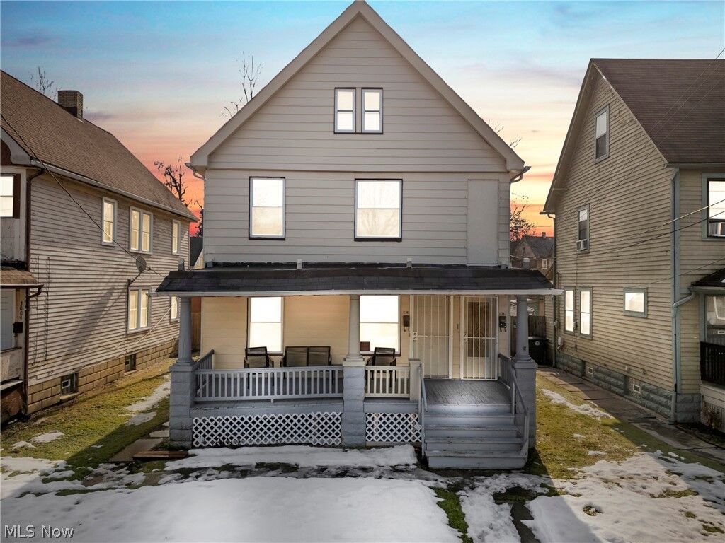 Property Photo: 3011 Bradwell Avenue OH 44109