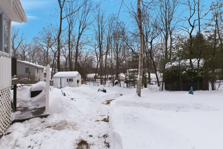 Property Photo:  154 Westwood Drive  NH 03062 