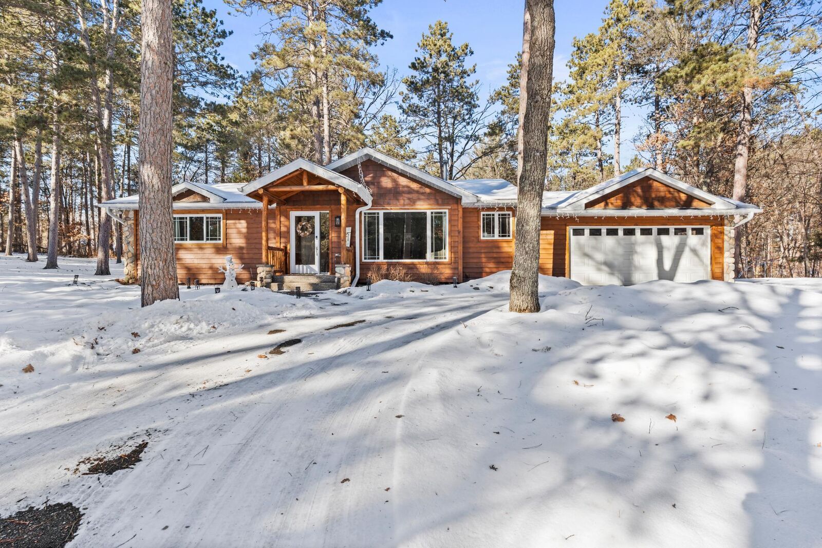 Property Photo:  5882 Poplar Avenue  MN 56468 
