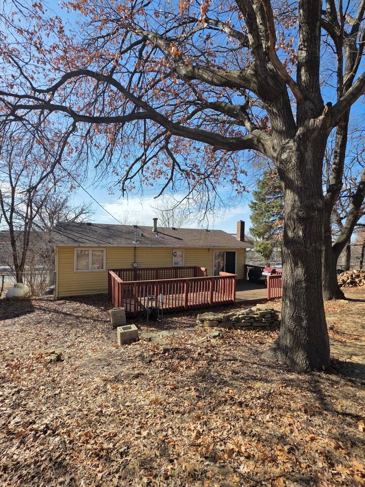 Property Photo:  1512 Point Douglas Road S  MN 55119 