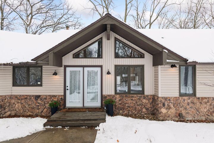 Property Photo:  16120 Rosemary Lane  MN 55391 