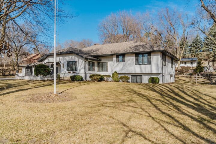 Property Photo: 2811 Memorial Dr IA 51103