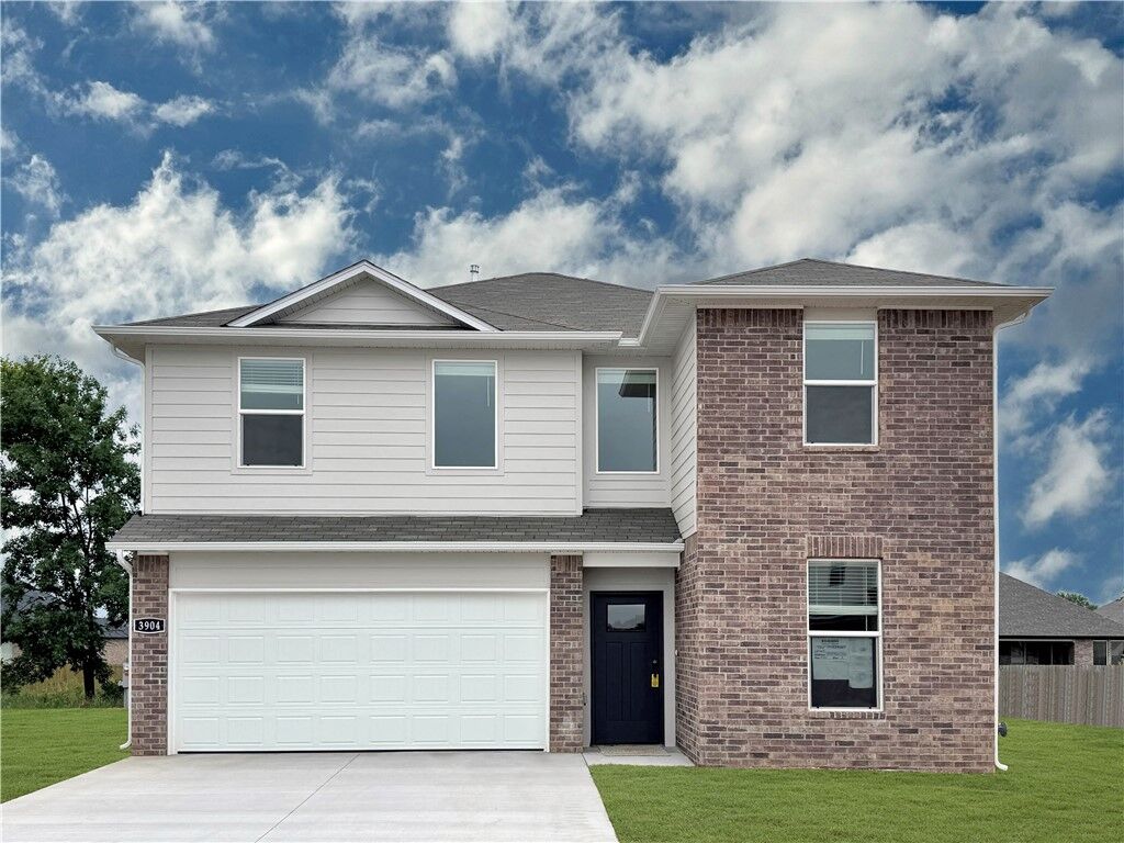 Property Photo: 3904 Basin Springs Avenue AR 72764