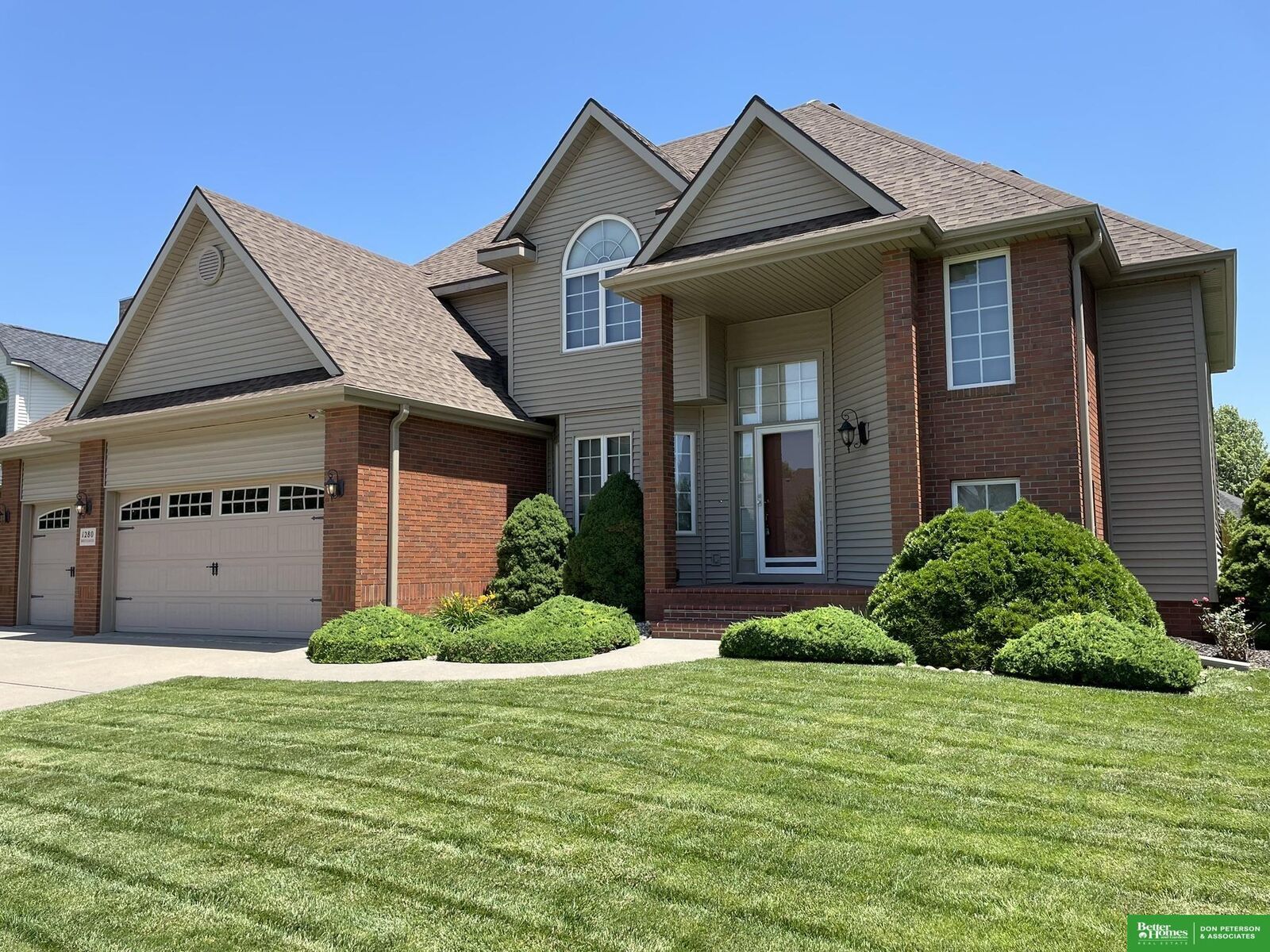 Property Photo: 1280 N Bristolwood Drive NE 68025