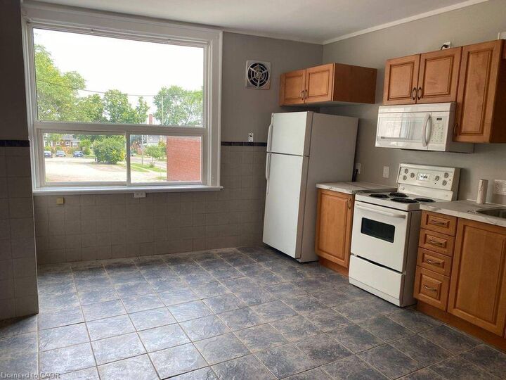 Property Photo: 249-253 Church Street ON L2R 3E8