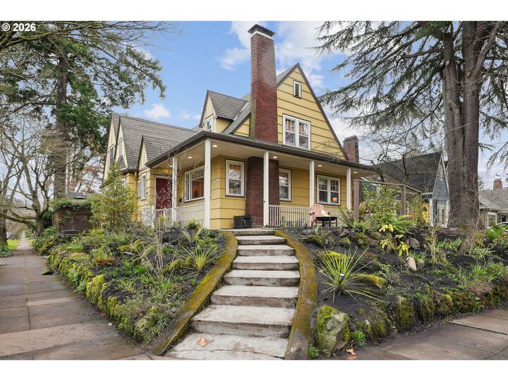 Property Photo: 3510 NE Knott St OR 97212