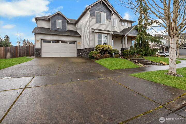 Property Photo:  14925  Benton Loop  WA 98390 