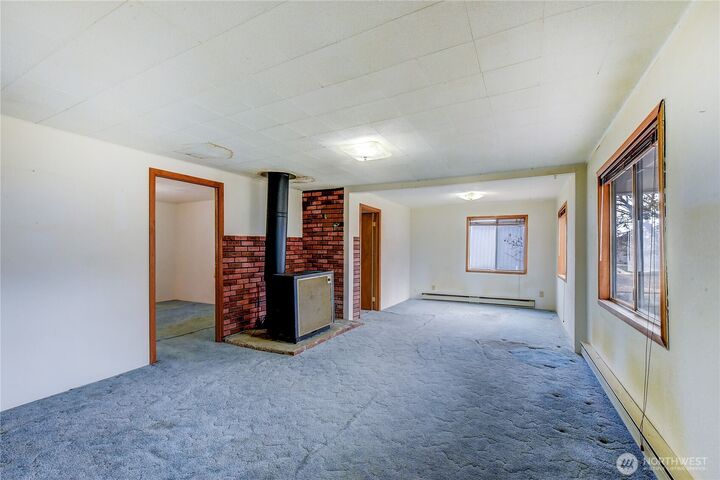 Property Photo:  209 SE May Avenue  WA 99185 