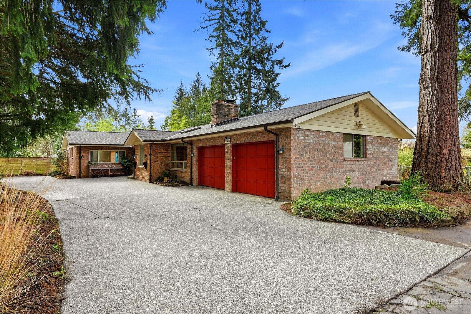 Property Photo:  19412  68th Avenue W  WA 98036 