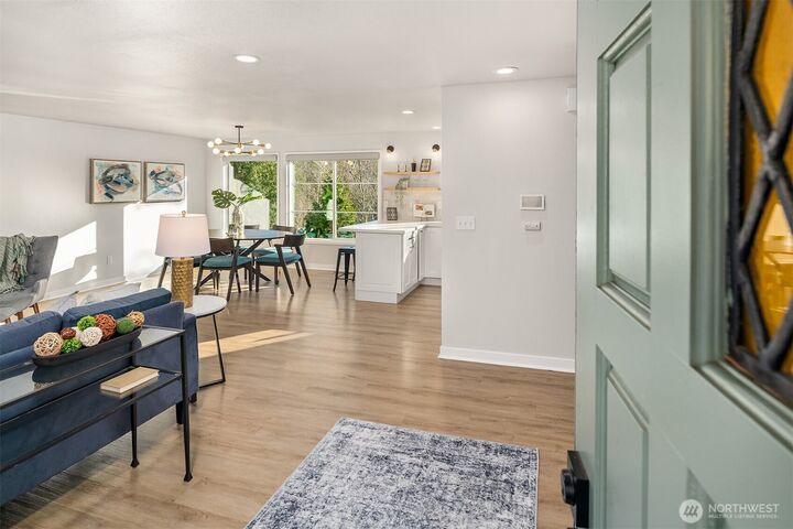 Property Photo: 13517 246th Avenue SE WA 98027