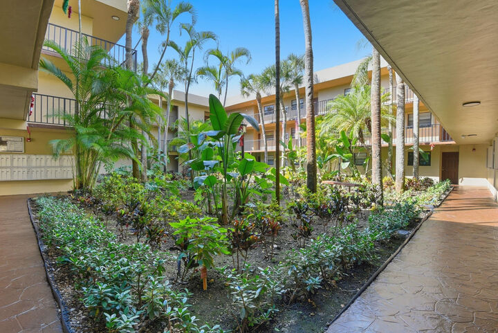 Property Photo:  10875 SW 112th Avenue 202  FL 33176 