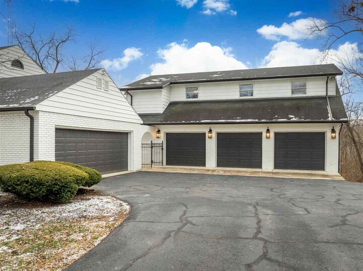 Property Photo: 4969 Greenmount Pike IN 47374