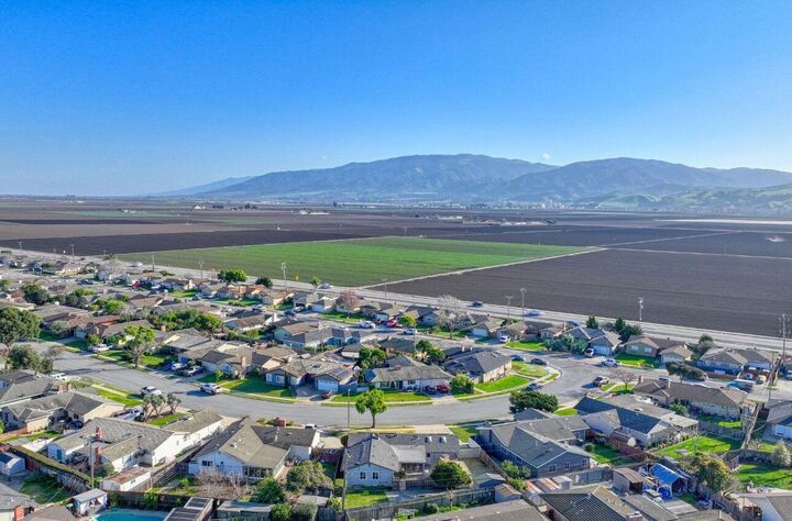 Property Photo: 207 Encinada Drive CA 93901