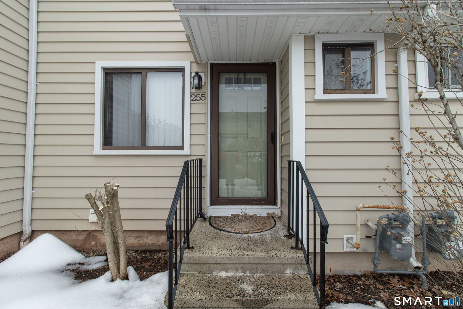 Property Photo:  255 Monticello Drive 255  CT 06405 