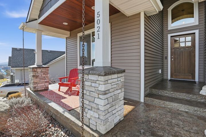 Property Photo:  5021 N Emerald Ln  WA 99212 