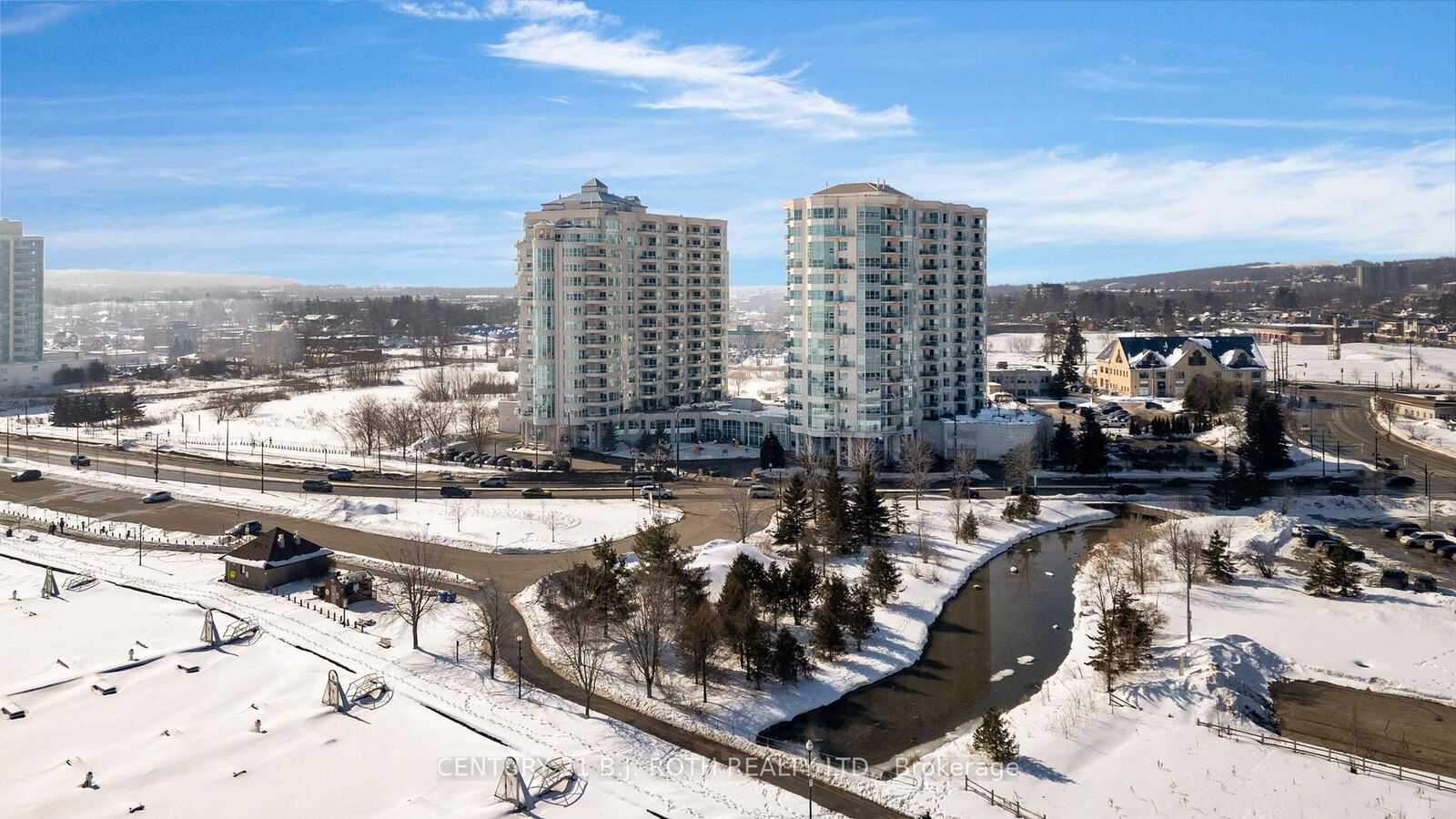 Property Photo:  2 Toronto Street 1402  ON L4N 9R2 