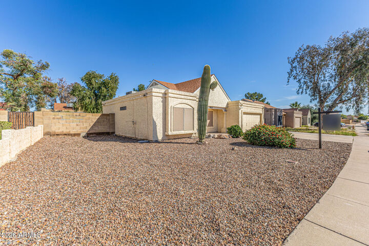 Property Photo: 19613 N 9th Street AZ 85024