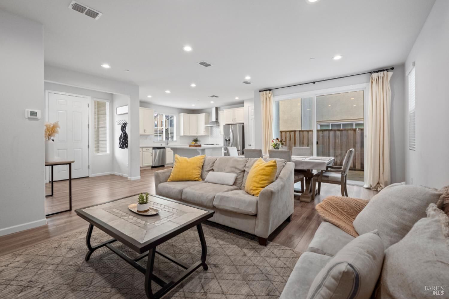 Property Photo: 2148 Karen Place CA 94928