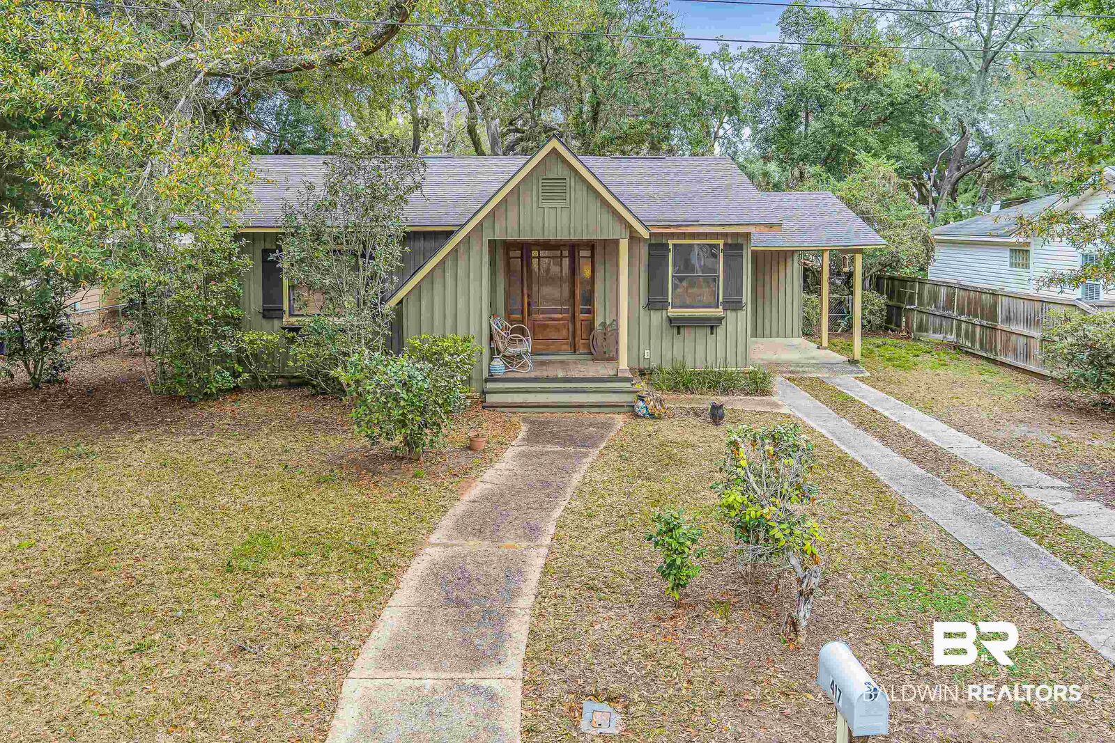 Property Photo: 417 White Avenue AL 36532