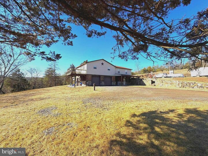Property Photo:  40 Amandas Lane  WV 26726 
