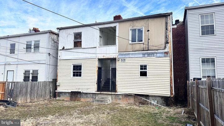 Property Photo: 1219 Simms Place NE DC 20002