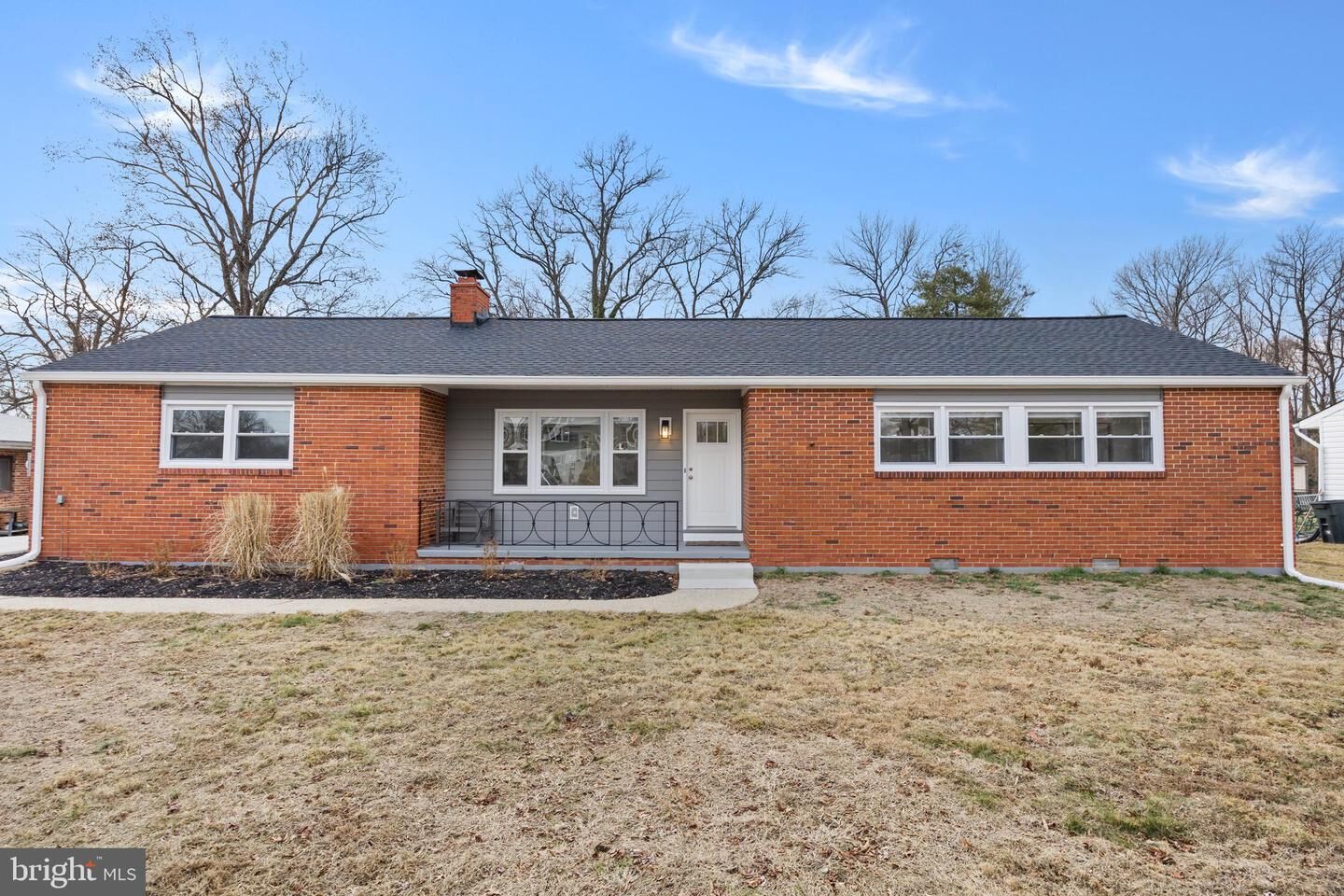 Property Photo:  8821 W Fort Foote Terrace  MD 20744 