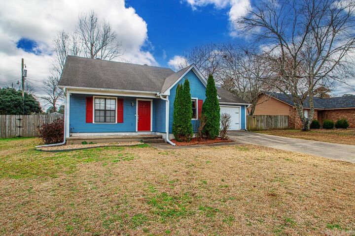 Property Photo:  306 Meadow Creek Drive  AR 72015 