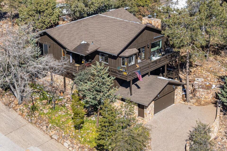 Property Photo: 6169 W Skyview Circle AZ 85544