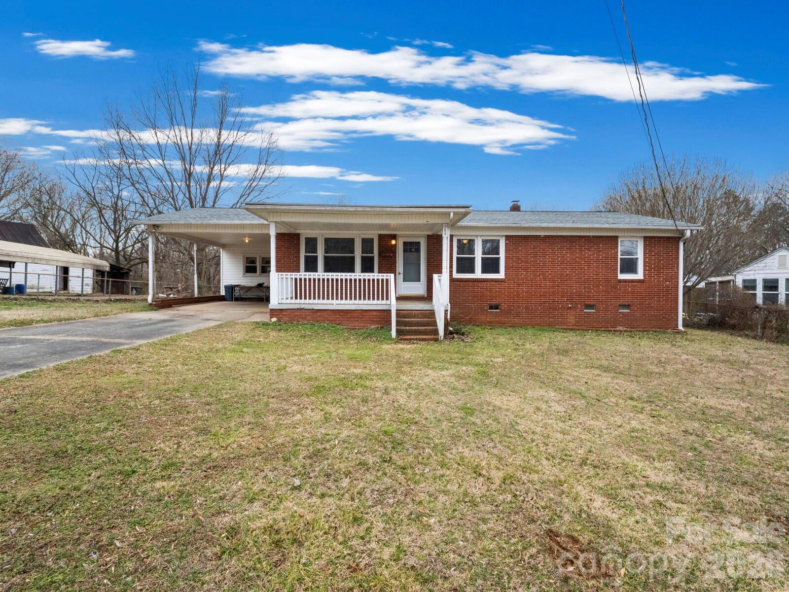 Property Photo:  309 Green Street  NC 28092 