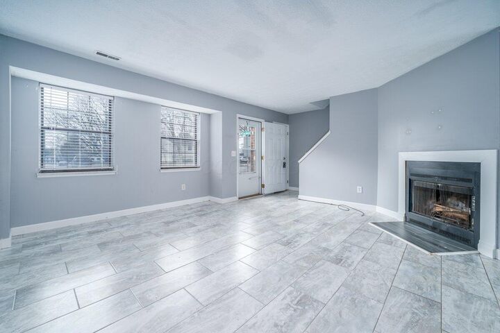 Property Photo:  277 Cross Country S Drive  OH 43081 