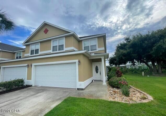 Property Photo: 1716 Annabellas Drive FL 32407