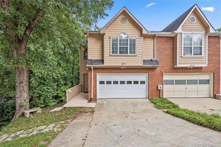 Property Photo:  873 Edgewater Circle  GA 30062 