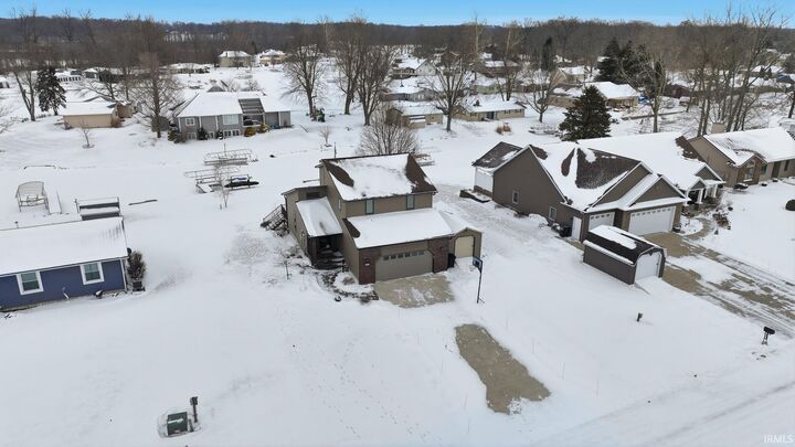 Property Photo: 6005 S 030 W IN 46795-8976