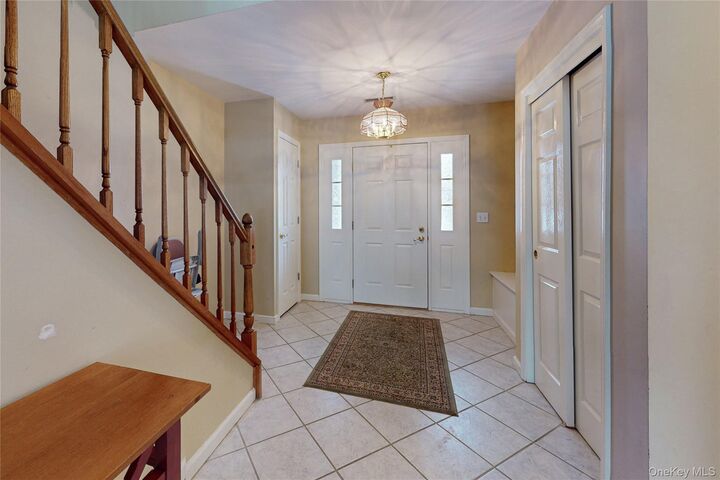 Property Photo:  29 Deer Crossing Drive  NY 12524 