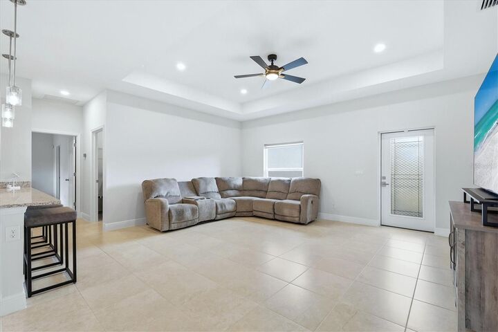 Property Photo: 2184 Alliance Avenue FL 34286