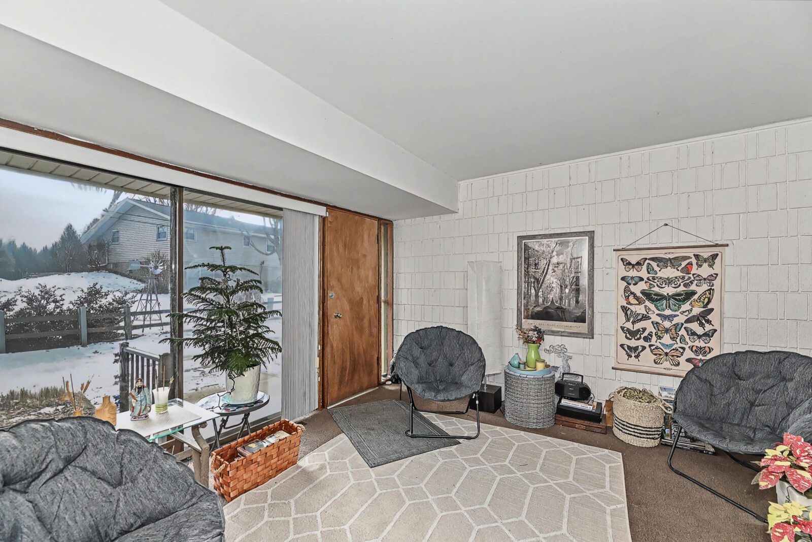 Property Photo:  3333 5th Ave 7B  WI 53172 