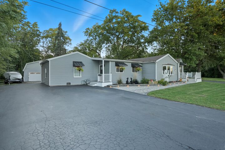 Property Photo:  16938 Cicero Avenue  IL 60477 