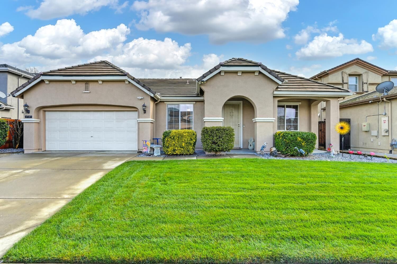 Property Photo: 9757 Ellis Court CA 95953