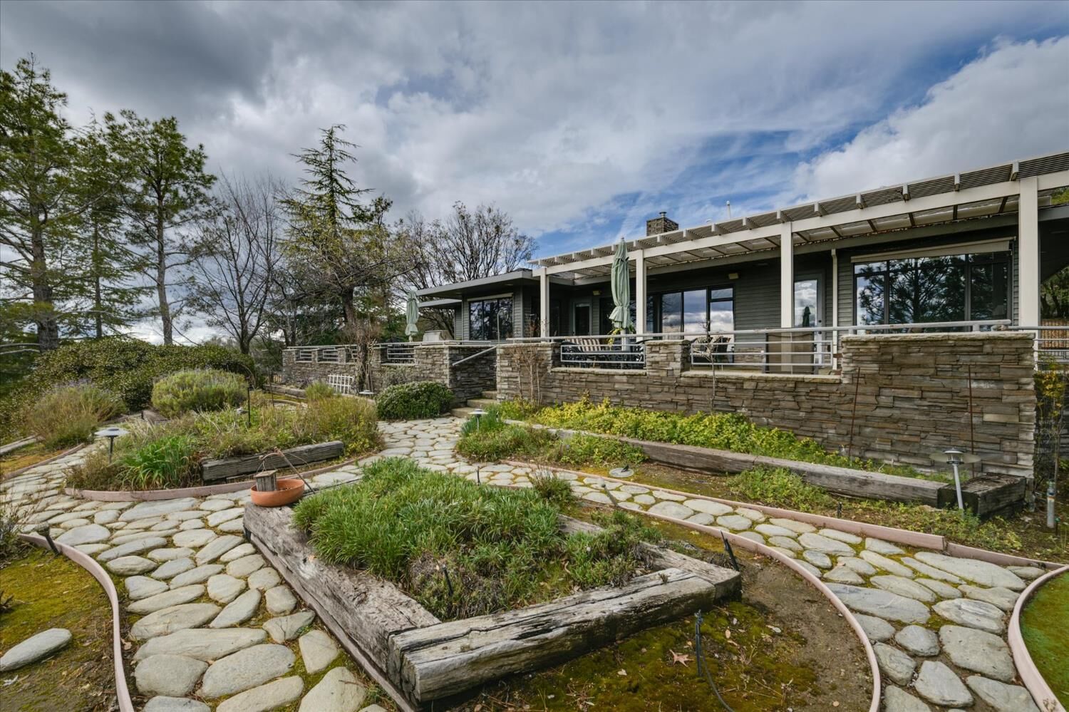 Property Photo:  1160 N Circle Drive  CA 95619 