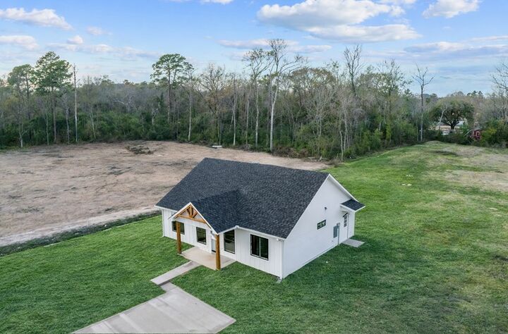 Property Photo: 1314 Elm Street TX 75904