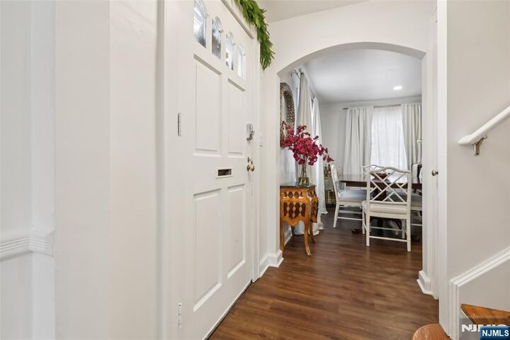 Property Photo:  19 Linwood Avenue  NJ 07432 