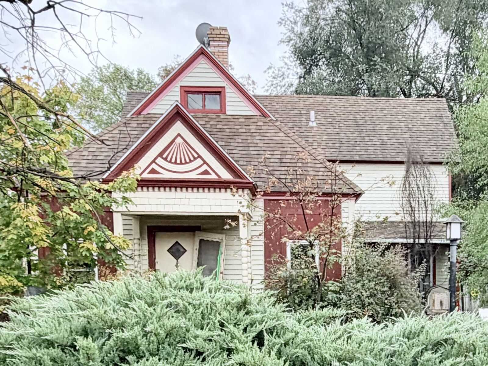 Property Photo: 1721 S 4th Street W MT 59801