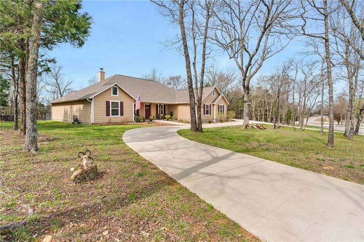 Property Photo: 12627 Lodge Drive AR 72732
